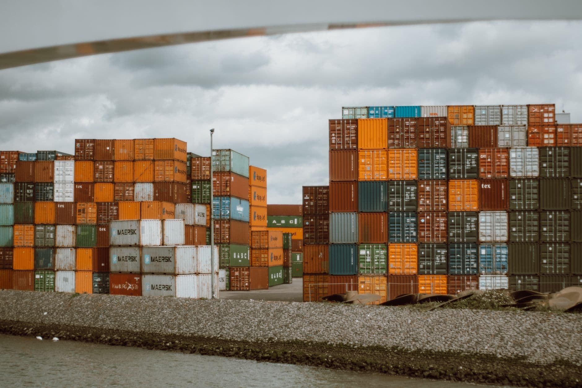 Logistics & Shipping โ illustrative